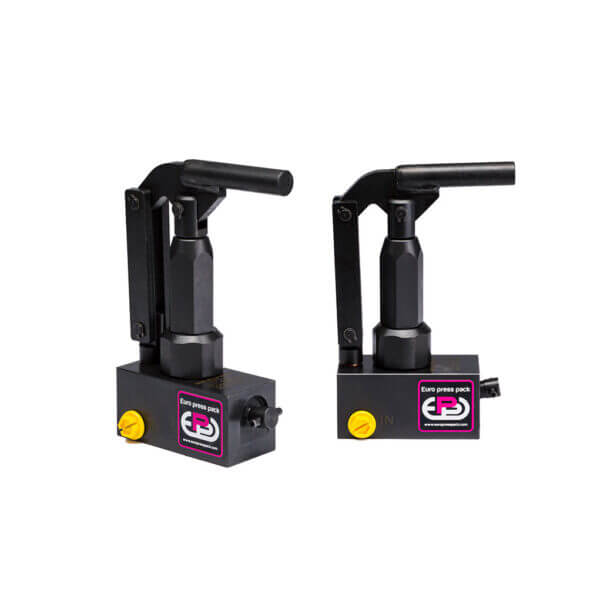 PP - Hand Pumps For Diversified Applications 700 – 1400 Bar